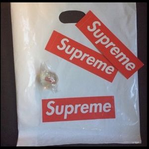 Supreme bouncy ball with 2 stickers & shopping bag